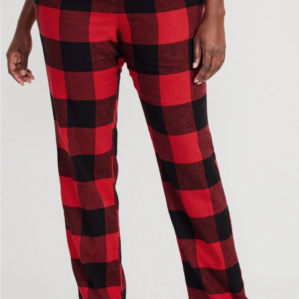Old Navy Buffalo. Plaid Pajama Pants
Christmas Pajamas
Jingle Jammies_4